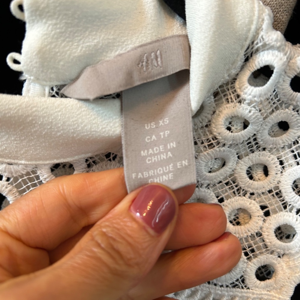 H&M white top - Picture 4 of 4